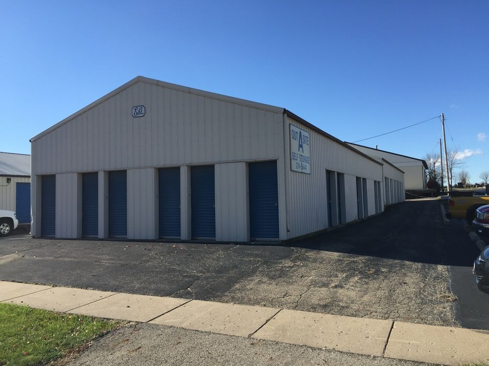 Out A Site Self Storage: 134 N 4th St, Chillicothe, IL 61523